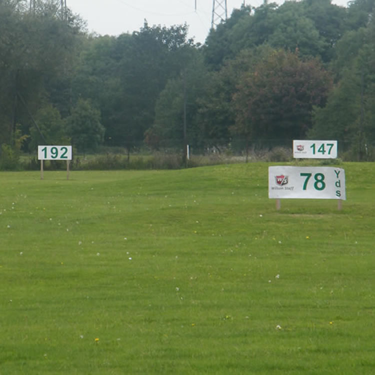 Set in the wonderful South Buckinghamshire countryside, the 14-bay golf driving range at Iver Golf Club, Slough, is open 7 days-a-week.